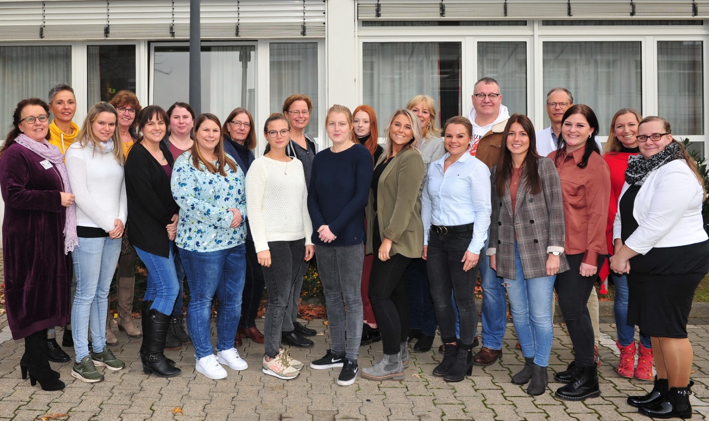 ctw-Akademie gratuliert 18 erfolgreichen Absolventen des Kurses „Hygienebeauftragte in der Pflege“